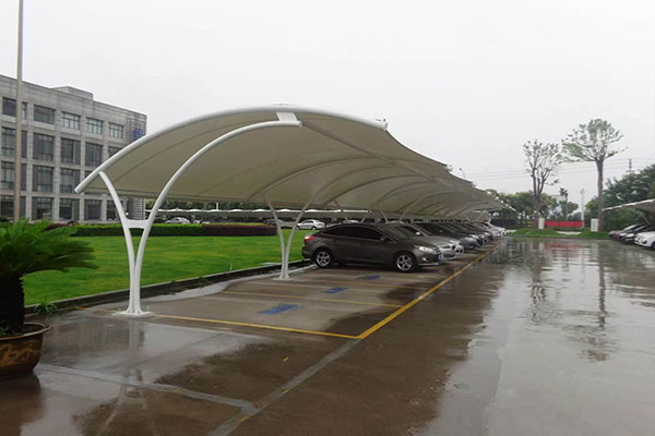 自貢不同膜材的使用壽命：揭秘材料選擇對建筑性能的影響